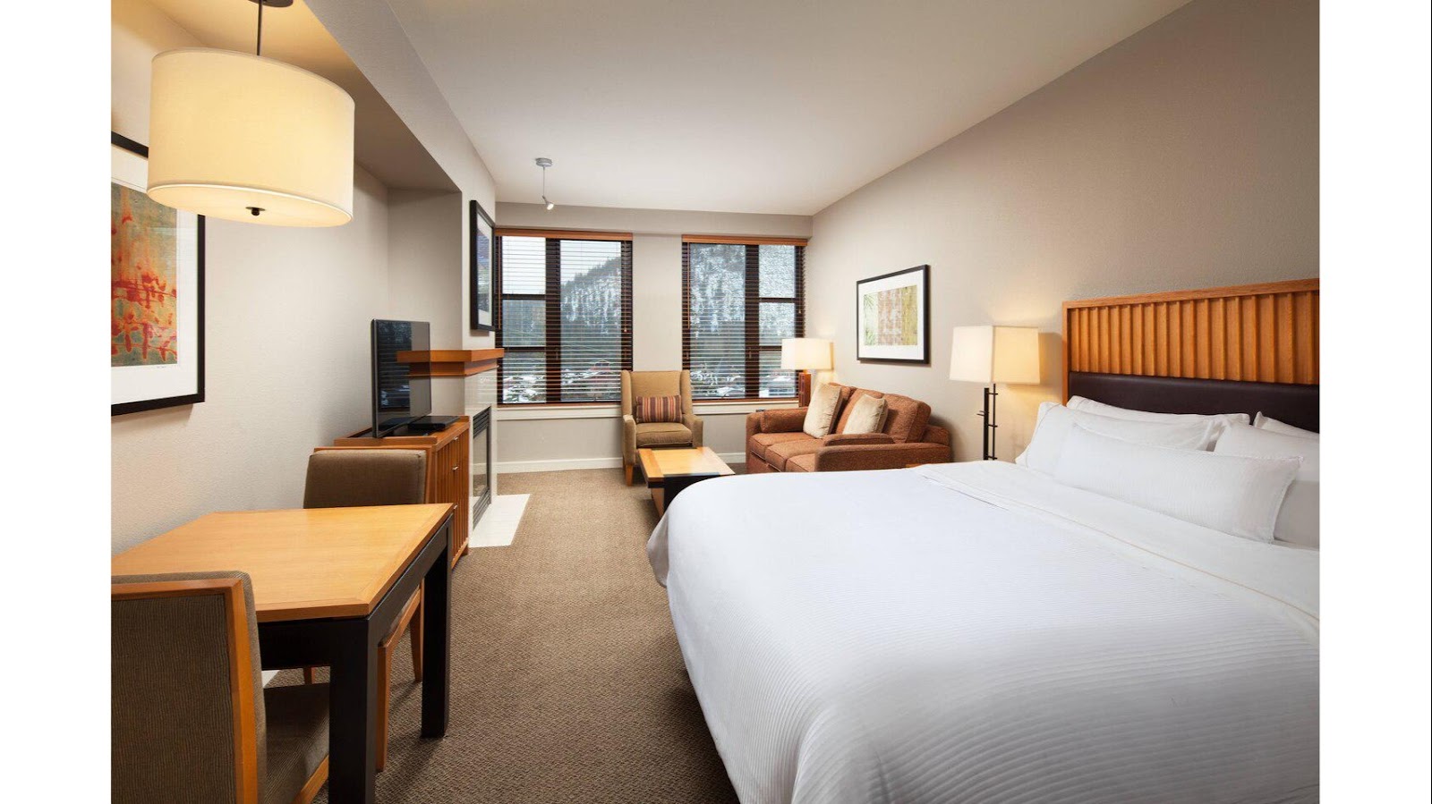 A room at The Westin Monache Resort in Mammoth Lakes